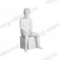 Манекен детский (мальчик), скульптурный, белого цвета, для одежды в полный рост, на 6 лет, сидячий. MD-Peppy 05-01M