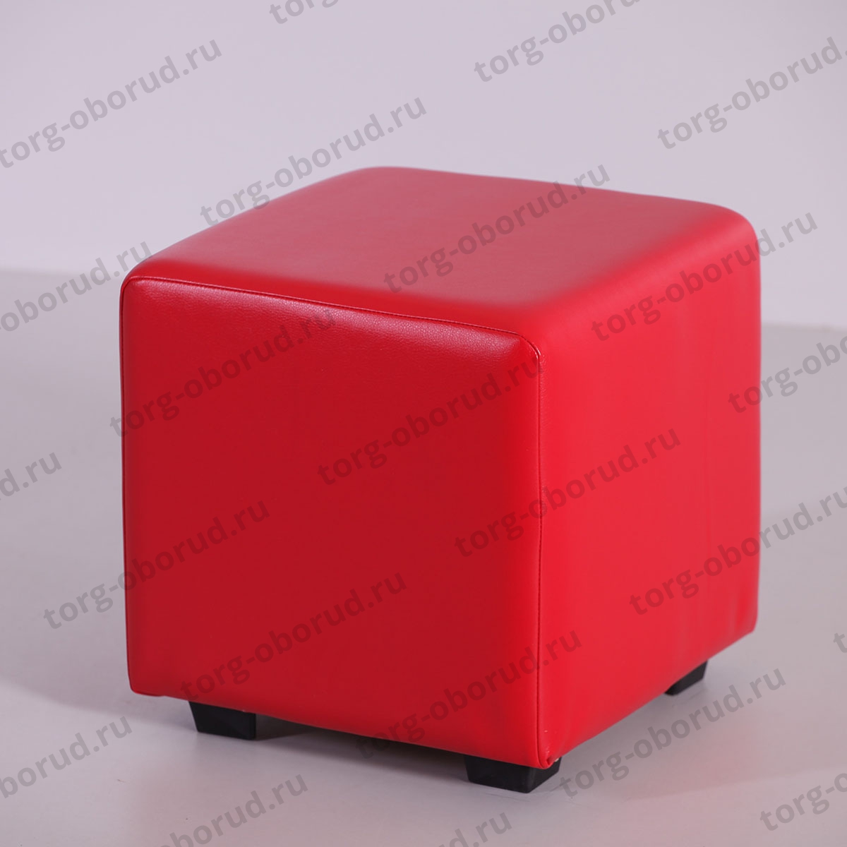 Красный 1 куб. Банкетка куб BN-007. Пуфик красный куб пуф1. Банкетка/сектор ПФ-4(красн). Пуфик "ПФ-1" красный.